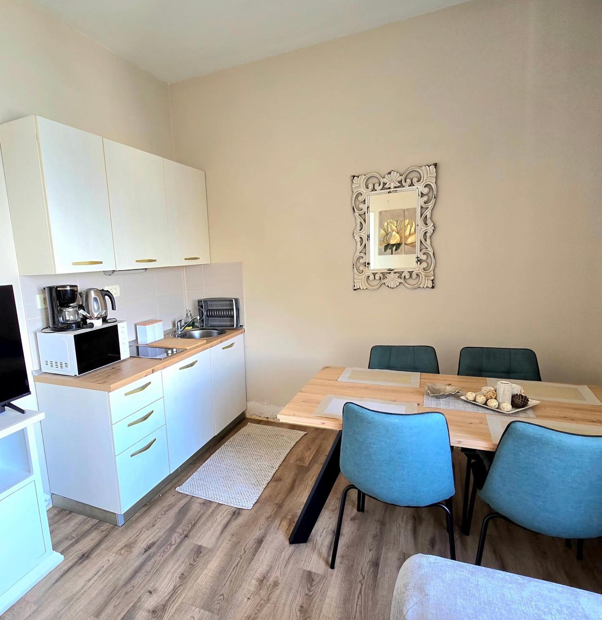 Apartments Suzy Split Bagian luar foto