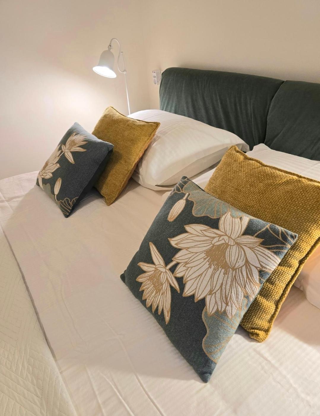 Apartments Suzy Split Bagian luar foto